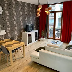  Apartment Grand Jourdan Eu
